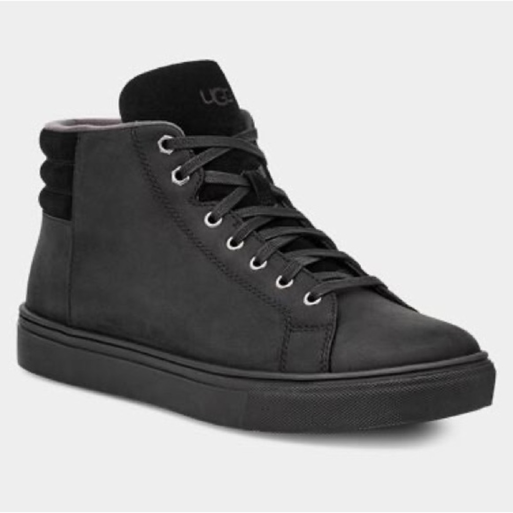 NWT Mens Baysider High Weather UGG Sneakers in size 11 in black